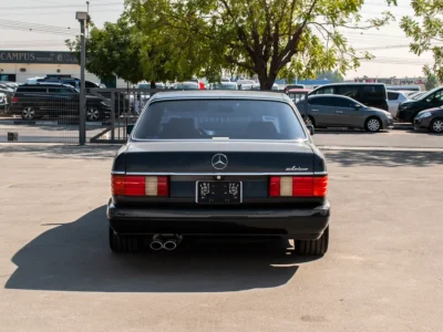 1989 Mercedes-Benz SEL-Class 560 SEL 8 Cylinders Engine Black Sedan