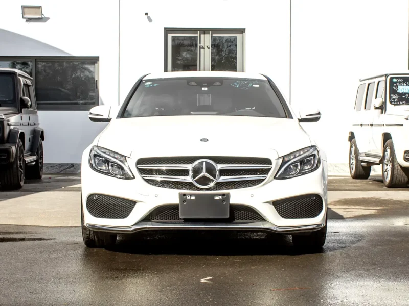 2016 Mercedes-Benz C-Class C200 4 Cylinders Engine White Black Sedan