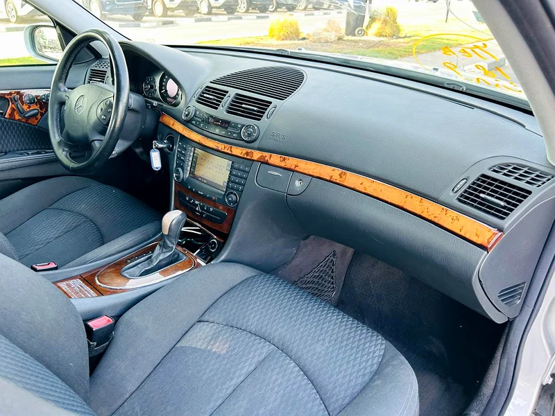 2004 Mercedes-Benz E-Class E 240 6 Cylinders Engine Silver Black Sedan