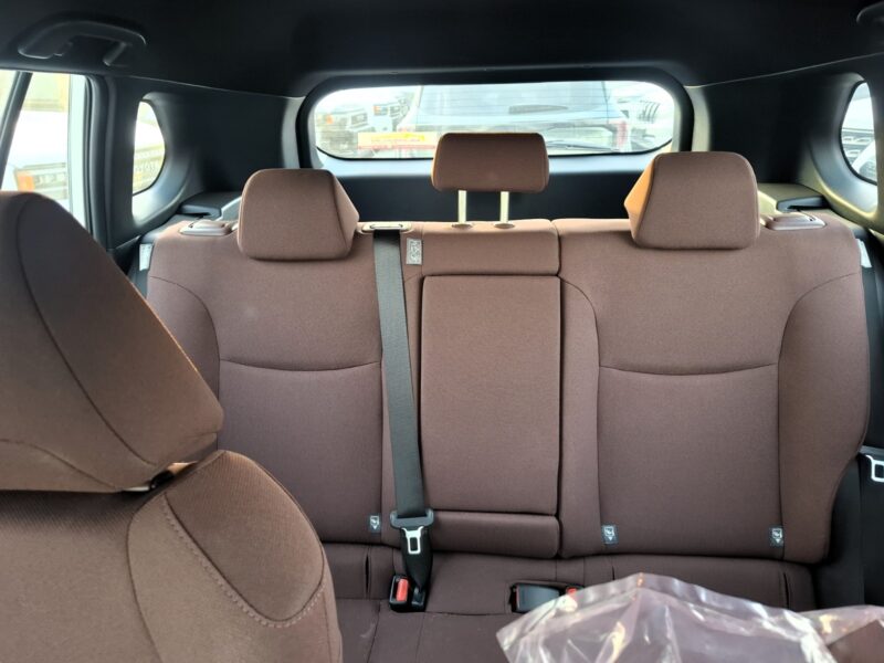 2025 Toyota Corolla Cross 1.8L 4 Cylinder Engine White Petrol GCC Specs