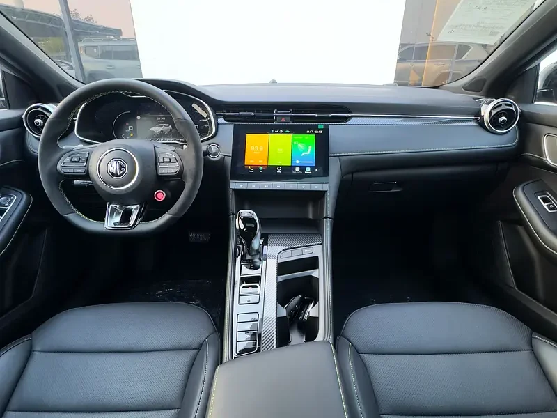 2025 MG MG6 Black Edition 4 Cylinders Engine Grey Black Sedan FWD