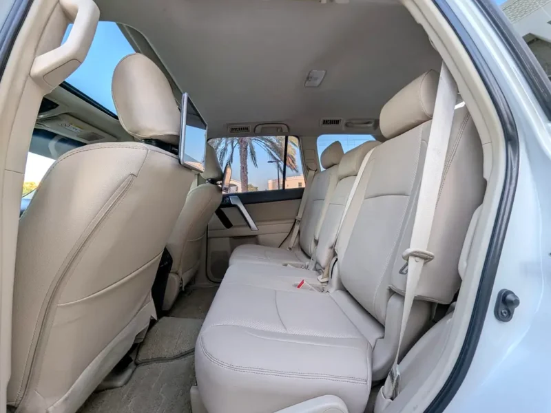 2018 Toyota Prado GXR FULL OPTION GCC Specs V6 4.0L White Beige SUV