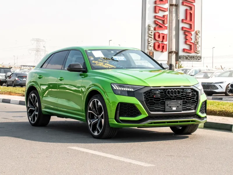 2022 Audi RS Q8 4.0 TFSI Quattro 8 Cylinders Engine Green Black SUV