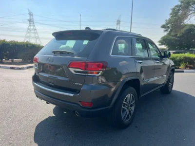2020 Jeep Grand Cherokee Limited 3.6L Limited V6 Cylinder Engine Grey Black SUV