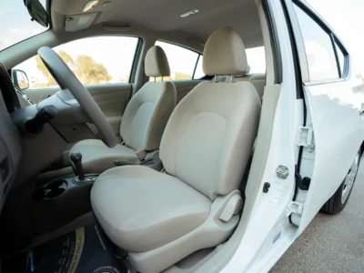 2022 Nissan Sunny SV FWD 4 Cylinder Engine White Beige GCC Specs