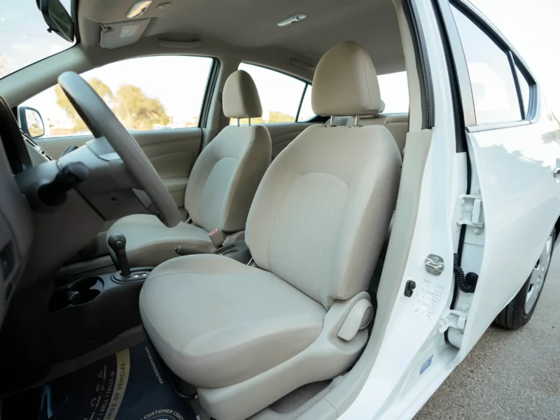 2022 Nissan Sunny SV FWD 4 Cylinder Engine White Beige GCC Specs