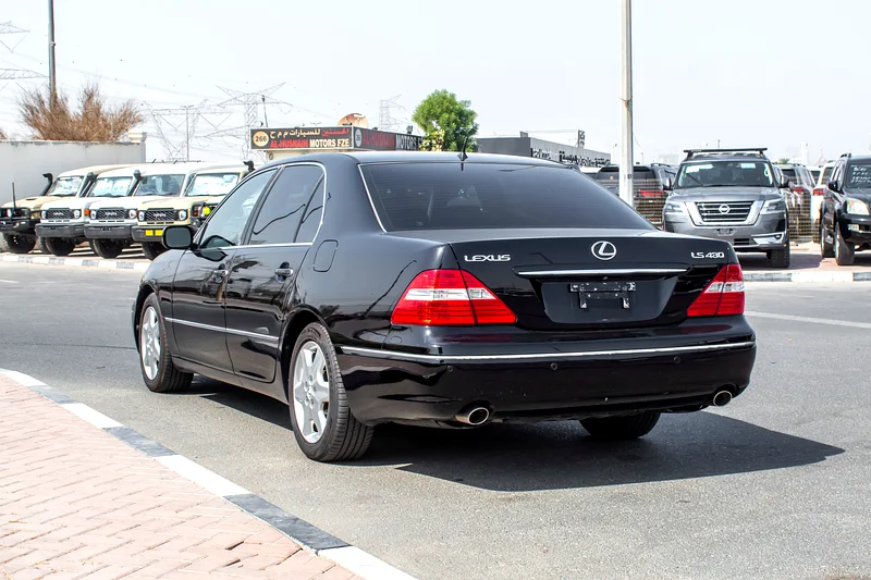 2004 Lexus LS-Series 1/2 Ultra 8 Cylinders Engine Petrol Black Sedan