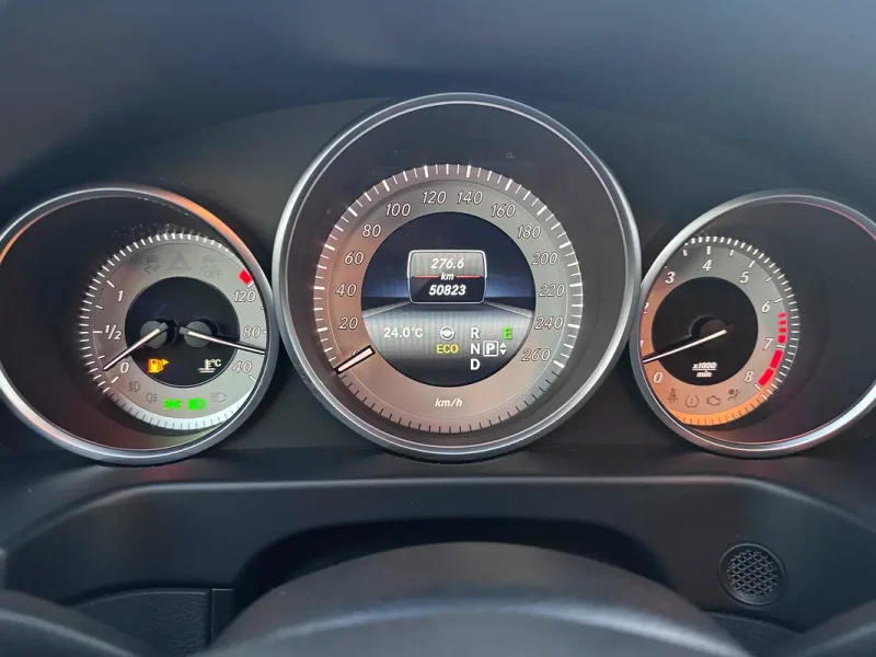 2015 Mercedes-Benz E-Class E 300 4matic 6 Cylinders Engine Silver Black Sedan