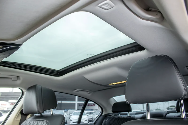 2022 BMW 7-Series 750i 8 Cylinders Engine Petrol Black Sedan