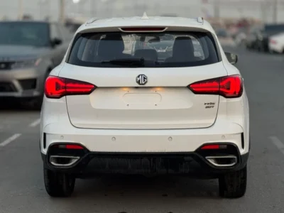 2024 MG HS 20T 1.5 litre 4 Cylinder Engine Petrol Manual White Black