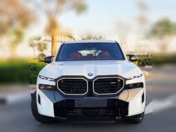 2024 BMW BMW XM Hybrid 4.4L Twin-Turbocharged V8 Engine White Red SUV
