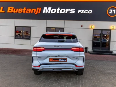 2025 BYD Song Plus DM-i Hybrid 4 Cylinders Engine White Beige SUV