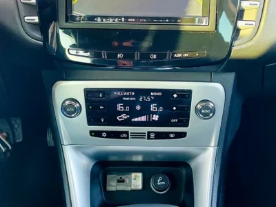 2011 Lancia Delta Other 4 Cylinders Engine Silver Black Wagon RWD