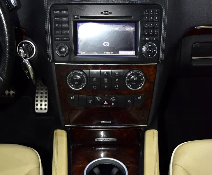 2011 Mercedes-Benz M-Class ML 350 6 Cylinders Engine Black Beige Crossover