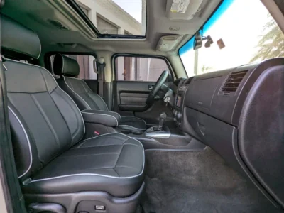 2006 Hummer H3 Other 5 Cylinders Engine Silver Black SUV GCC Specs