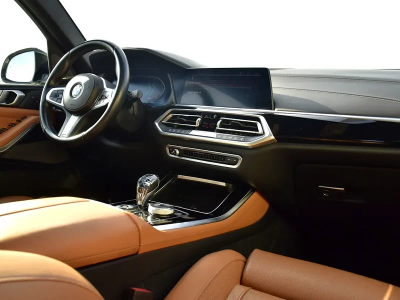 2019 BMW X5 Xdrive 40i 6 Cylinder Engine White Tan SUV GCC Specs