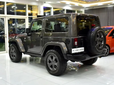 2017 Jeep Wrangler Rubicon RECON EDITION 6 Cylinders Engine Grey Black SUV