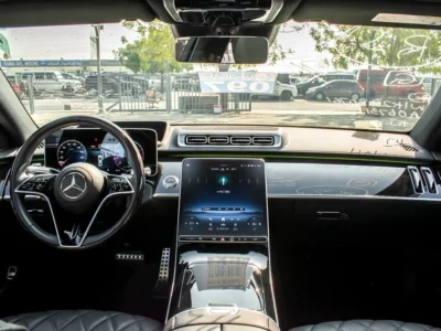 2022 Mercedes-Benz S-Class S 580 4Matic 8 Cylinders Engine White Black Sedan