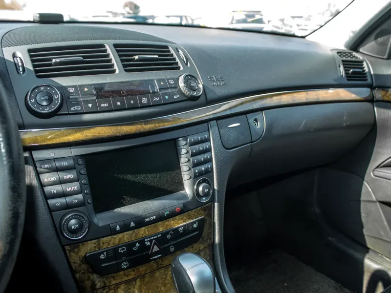 2005 Mercedes-Benz E-Class E 500 IMMACULATE CONDITION White Black