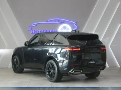 2023 Land Rover Range Rover Sport Range Rover Sport SE 6 Cylinder Black