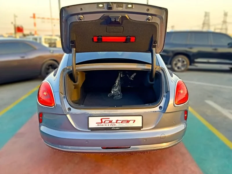 2023 ORA Good Cat ORA LIGHTING FULLY EV 555 K.M RANGE Blue Orange