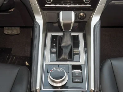 2025 Mitsubishi Montero Sport 3.0L 4WD Petrol White Black GCC Specs