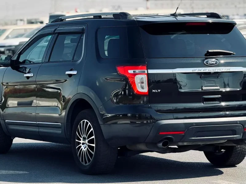 2013 Ford Explorer Ecoboost 6 Cylinders Petrol Engine Black White SUV