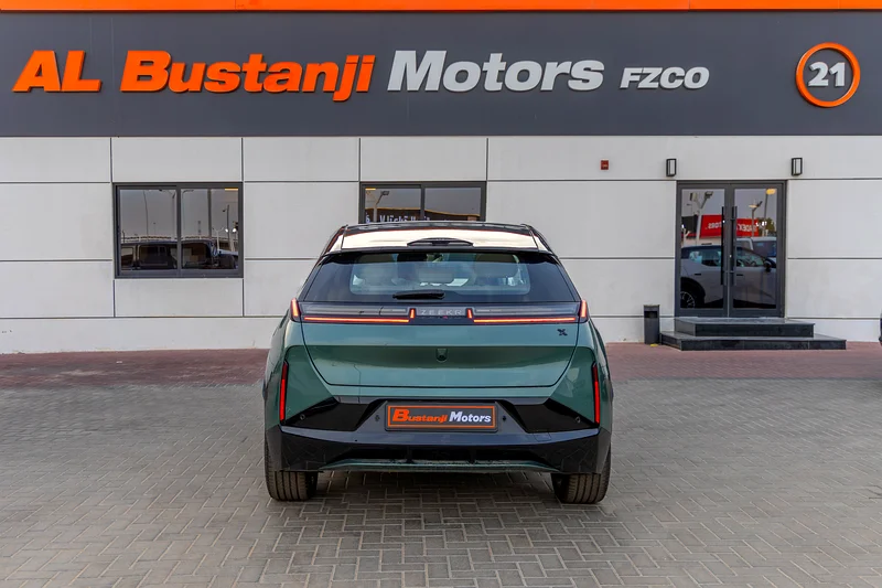 2024 Zeekr X Flagship Electric Car Green White Sedan 350 - 450 KM Range