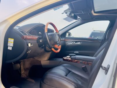 2007 Mercedes-Benz S 350 3.5 liters V6 Engine Petrol White Black Sedan