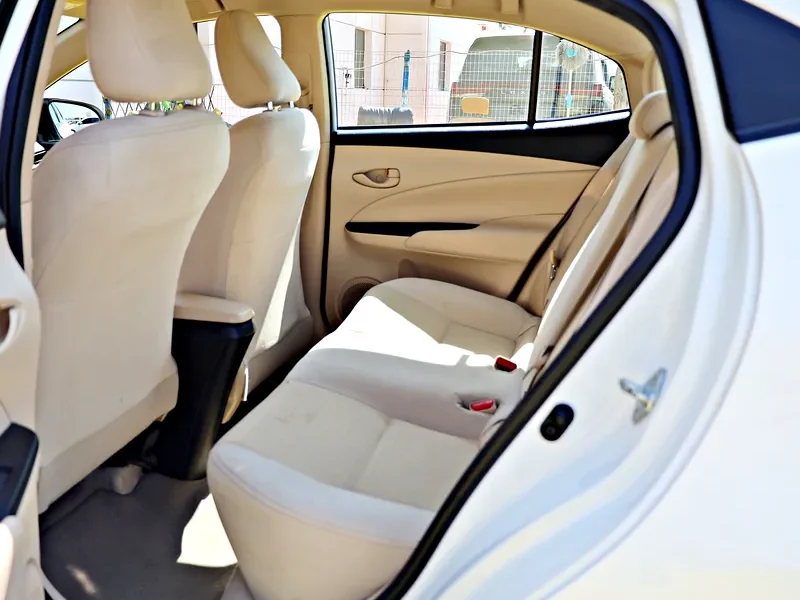 2022 Toyota Yaris MID 4 Cylinders Engine White Beige Sedan GCC Specs