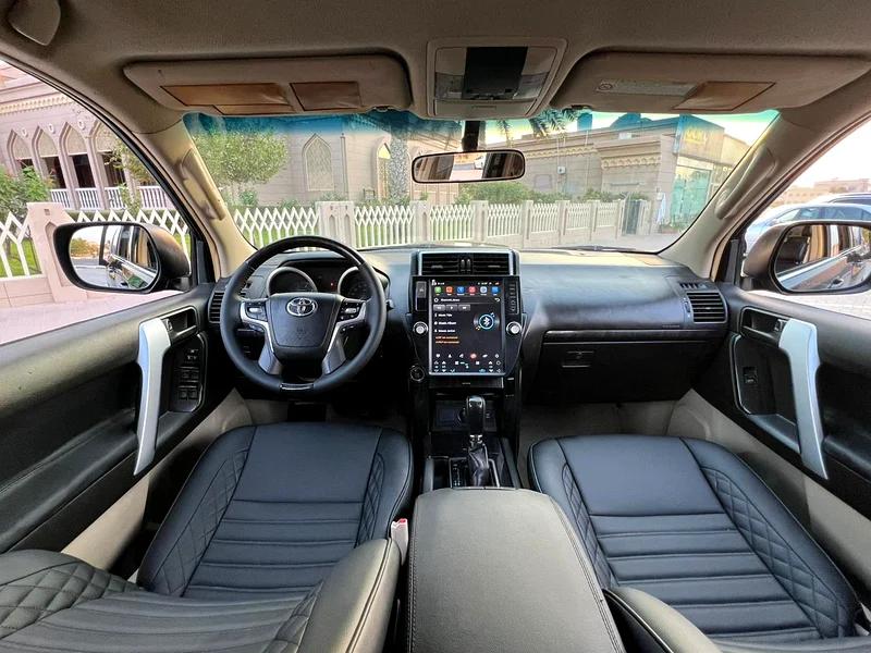 2010 Toyota Prado Tx-l MID 6 Cylinders Petrol Engine Black SUV GCC Specs