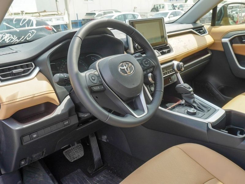 2025 Toyota RAV4 2.5L 4 Cylinder Engine HEV AWD Silver Beige Crossover GCC Specs