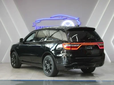 2024 Dodge Durango R/T 5.7 Liter HEMI V8 Cylinder Engine Black Brown SUV AWD