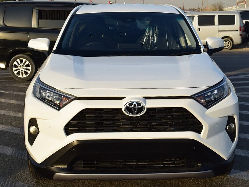 2019 Toyota Rav 4 2.5L 4 Cylinder Engine White Black SUV AT