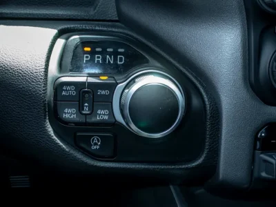 2023 Dodge Ram 1500 Big Horn 8 Cylinders Engine Petrol Blue Black