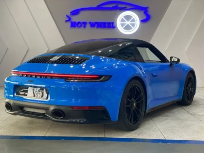 2024 Porsche 911 Targa 4GTS 3.0L 6 Cylinders Engine Blue Black Convertible