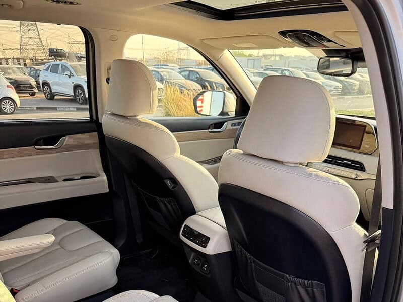 2022 HYUNDAI Palisade SEL 3.8 L V6 Engine Silver White SUV FWD Full Option