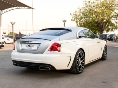 2015 Rolls-Royce Wraith Standard Smooth and powerful V12 White Red Coupe