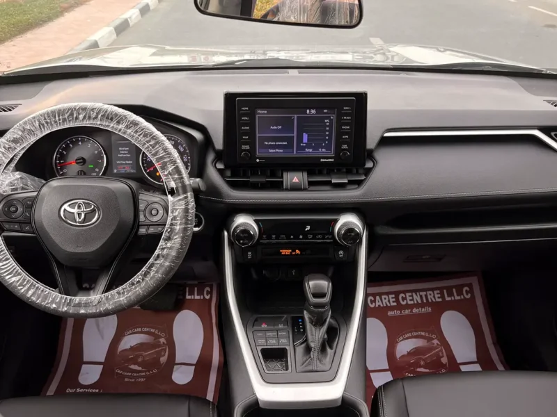 2022 Toyota Rav 4 XLE 4 Cylinders Engine Petrol Silver Black SUV Full Option