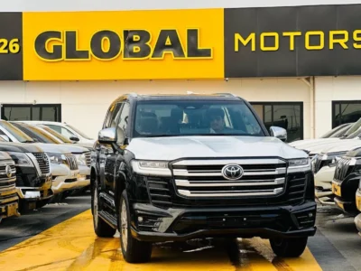 2026 Toyota Land Cruiser VXR 3.5L 6 Cylinder Engine Black Red GCC Specs