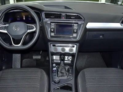 2024 Volkswagen Tiguan 4MOTION 4 Cylinders Engine White Black Crossover