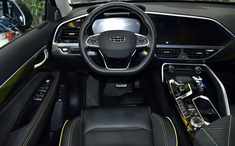 2024 Geely Tugella GL 4 Cylinders Engine Grey Black Crossover GCC Specs