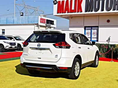 2021 Nissan X-Trail SE 4 Cylinders Engine Petrol White Black SUV GCC