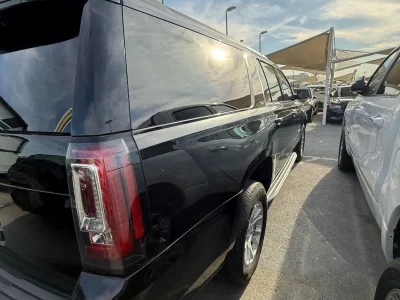 2019 GMC Yukon XL Denali 6.2 litres 8 Cylinders Engine Petrol Black SUV