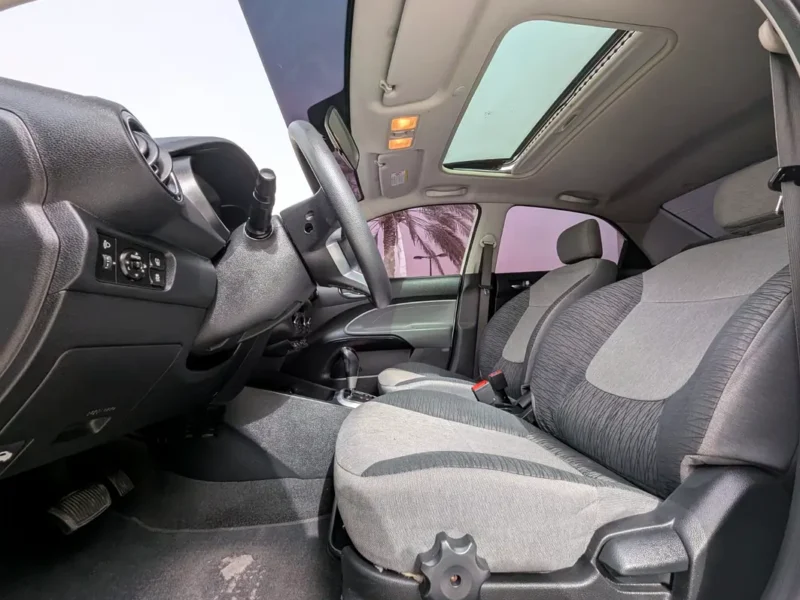 2020 Kia Pegas MPI Top 4 Cylinders Engine White Grey Sedan GCC Specs