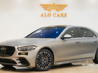 2021 Mercedes-Benz S 580 4Maticc 4.0-liter V8 Engine Grey Black AWD