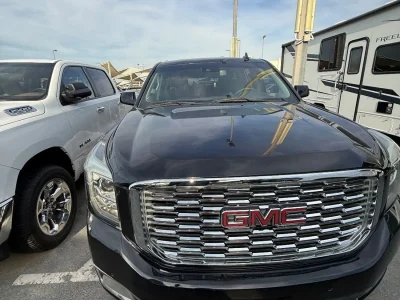2019 GMC Yukon XL Denali 6.2 litres 8 Cylinders Engine Petrol Black SUV