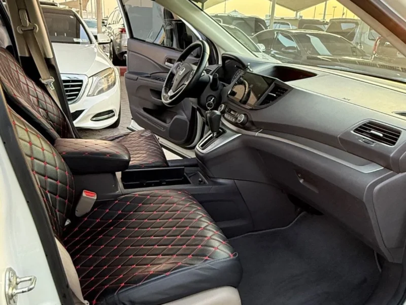 2015 Honda CR-V EX 2.4L Full Option in Excellent Condition White Black