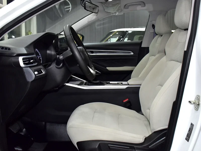 2024 Geely Emgrand GS 4 Cylinders Engine White Beige Sedan GCC Specs