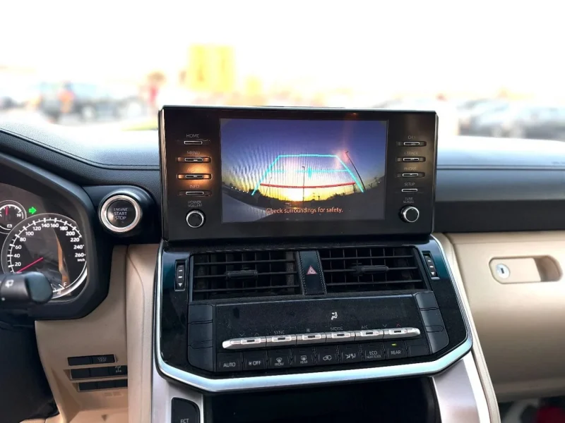 Toyota Land Cruiser GXR 4.0L 6 Cylinders Engine White Beige SUV GCC Specs